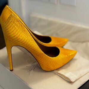 Rachel Roy, Size 8, Chromatic Yellow Platform Pumps